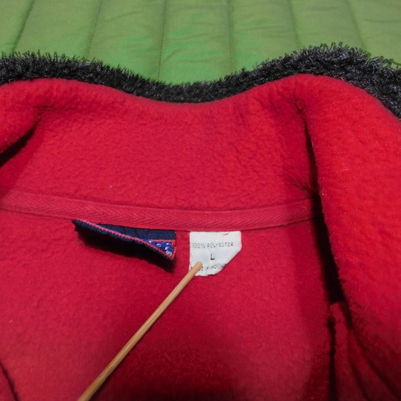*SHIPS $4.99* Bugle Boy L 1/4 zip fleece red EUC - Picture 6 of 8